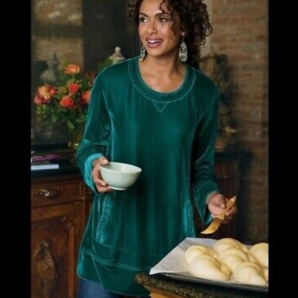 Soft Surroundings Green Velvet Peruvian Pullover Blouse